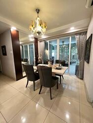 The Esparis (D18), Condominium #635137281